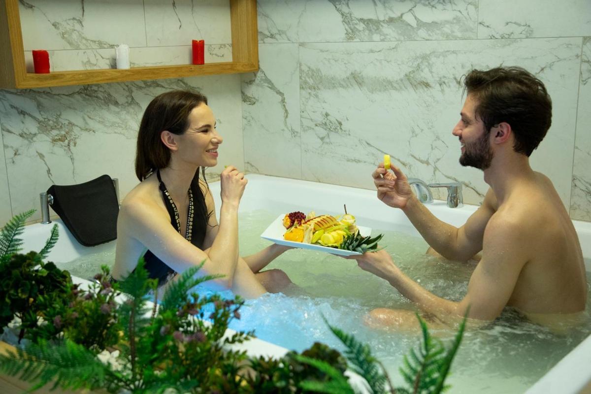 Mayi Hotel Истанбул Екстериор снимка